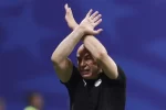 Qué significa el gesto de brazos cruzados que hizo el DT de Egipto ante Argentina 1200x800_que-significa-cruzar-brazos-frente-al-arbitro-senal-oficial-fifa-contra-racismo-1144597-075527
